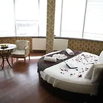 Safir 4* 锡利夫里
