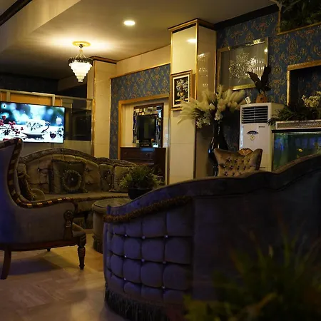 Hotel Safir 4*